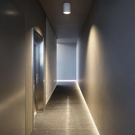 Waterfront Design Aparthotel *